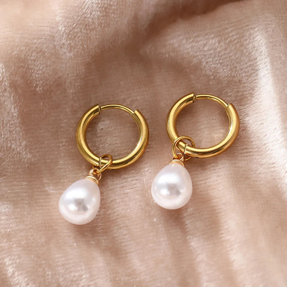 The Noelle Pearl Earrings | Minimal Pearl Drop Earrings