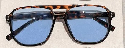 The Atelier Sunglasses | Minimalist Gold Frame Sunglasses