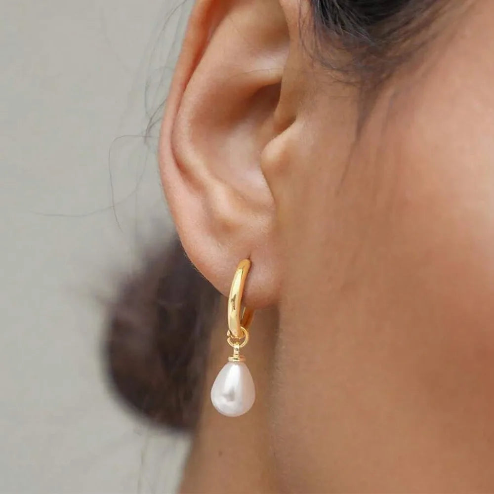 The Noelle Pearl Earrings | Minimal Pearl Drop Earrings