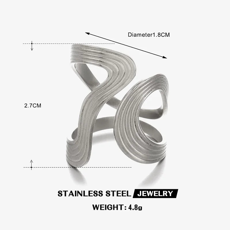 The Céleste Ring | Minimalist Gold Statement Ring