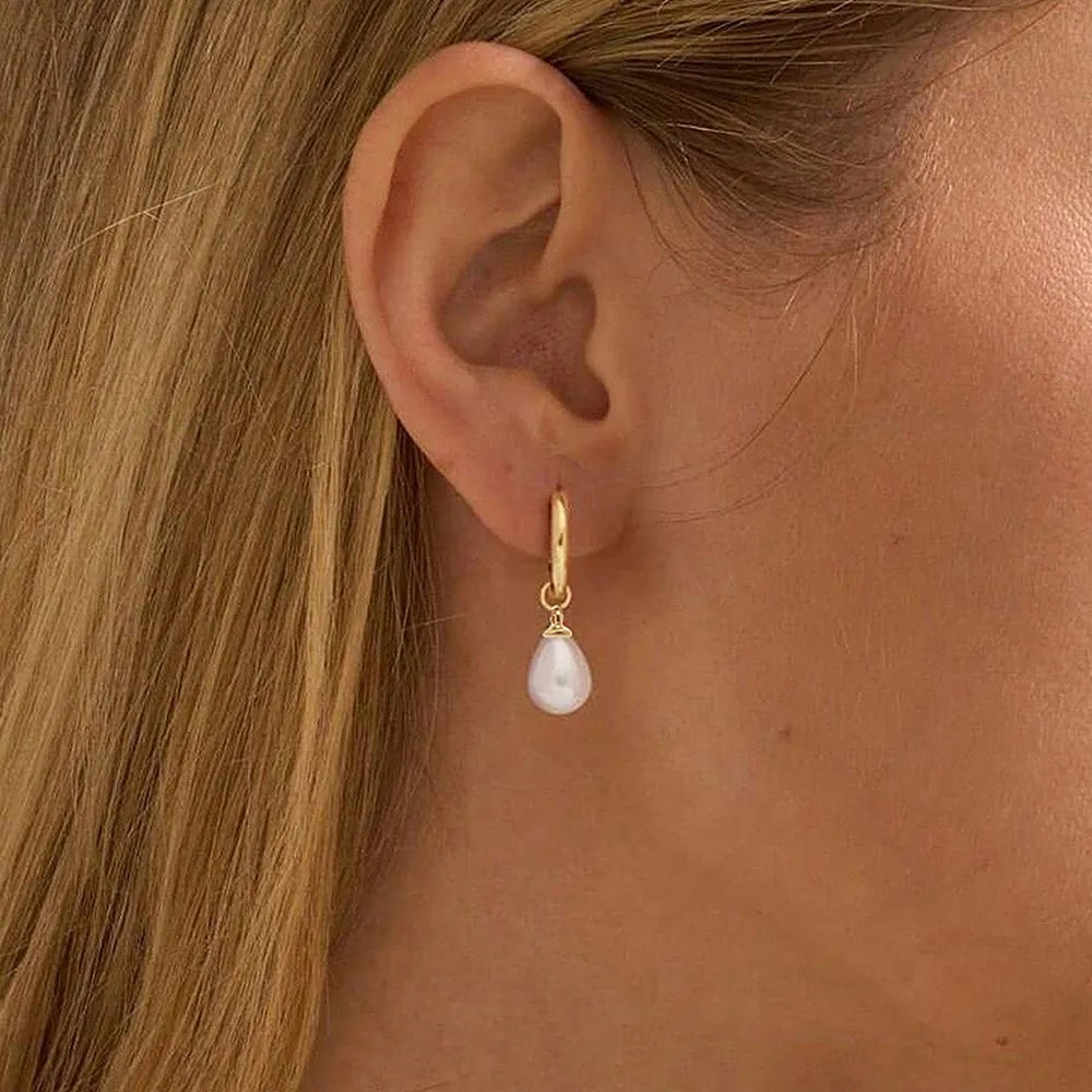 The Noelle Pearl Earrings | Minimal Pearl Drop Earrings
